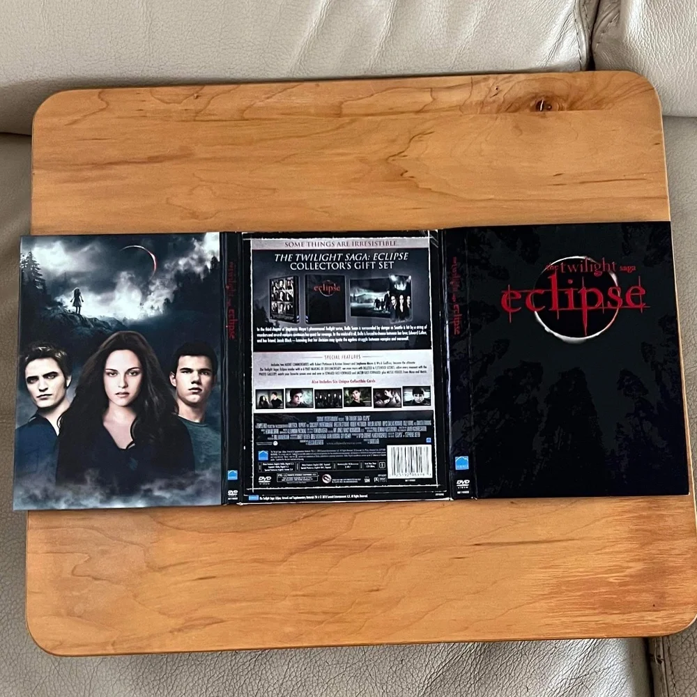 Twilight Eclipse dvd collectors gift set